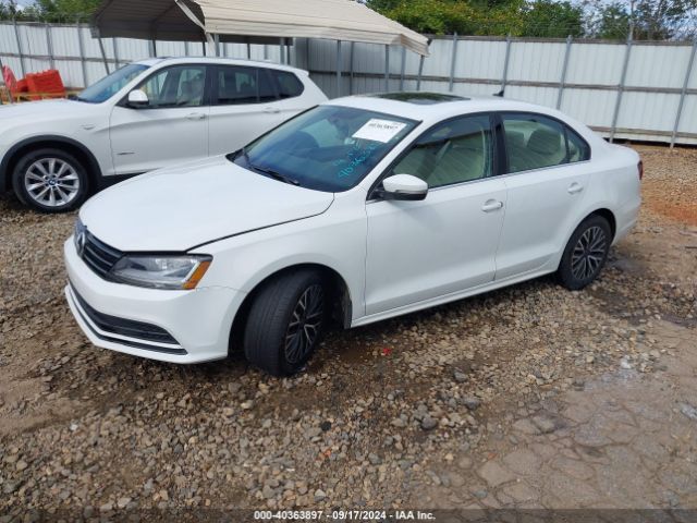 3VWDB7AJ8HM385955 Volkswagen Jetta 1.4t Se