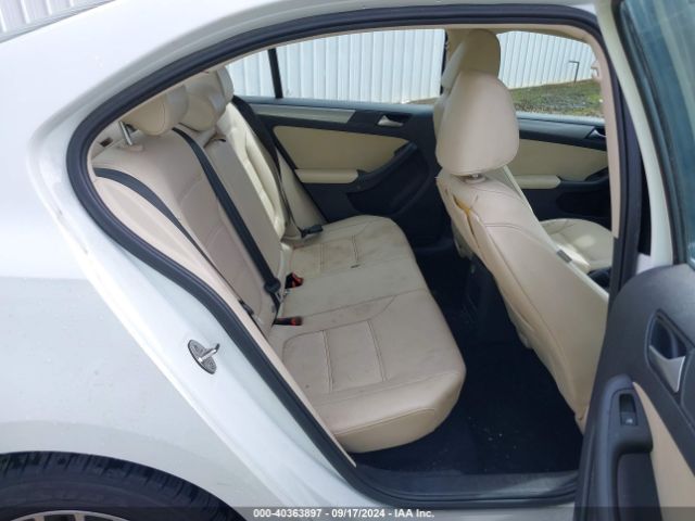 3VWDB7AJ8HM385955 Volkswagen Jetta 1.4t Se