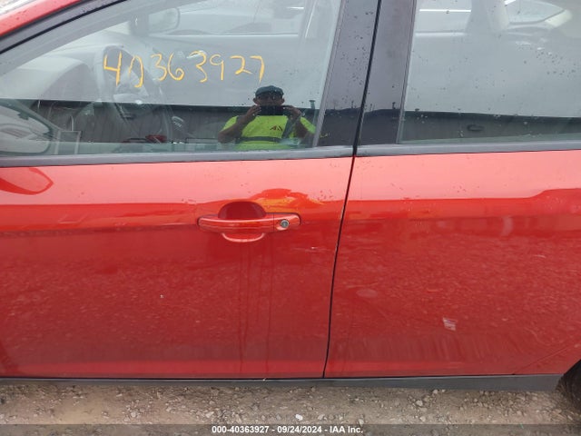 Ford FOCUS SE 2018 1FADP3K2XJL276527 Image 15