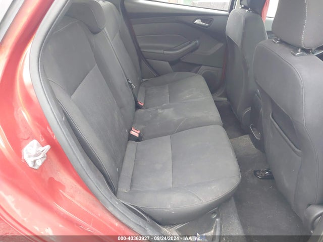 Ford FOCUS SE 2018 1FADP3K2XJL276527 Image 8