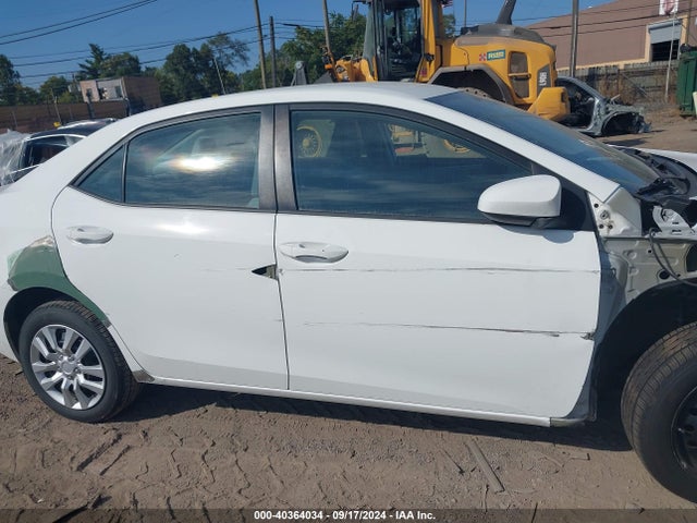 Toyota COROLLA LE 2015 5YFBURHE0FP226197 Image 14