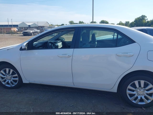 Toyota COROLLA LE 2015 5YFBURHE0FP226197 Image 15
