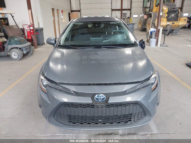 Toyota Corolla Hybrid Le 2022 JTDEAMDE5NJ047557 Image 12