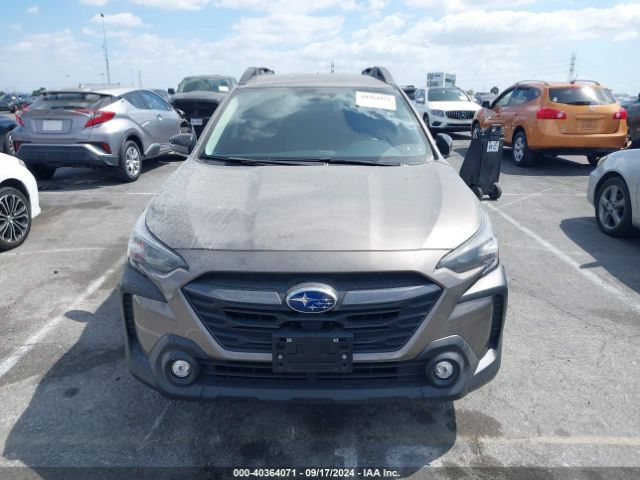 4S4BTADC8R3111137 Subaru Outback Premium