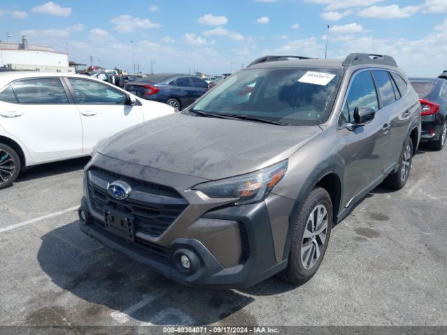 4S4BTADC8R3111137 Subaru Outback Premium