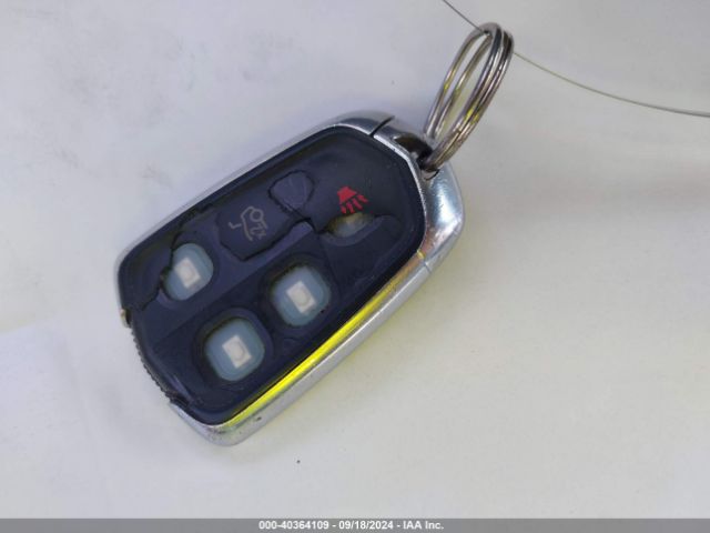 1G6AA5RXXJ0177335 Cadillac Ats Standard