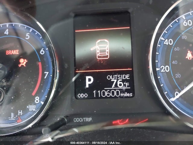 Toyota COROLLA LE 2019 5YFBURHE5KP930065 Image 16