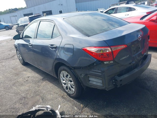 Toyota COROLLA LE 2019 5YFBURHE5KP930065 Image 3