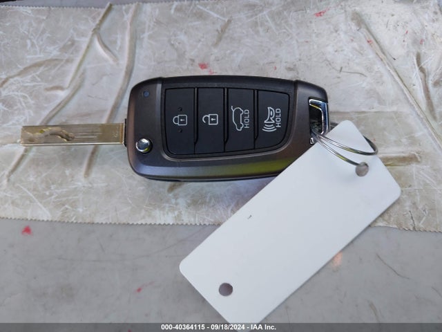 Hyundai Veloster 2.0 2019 KMHTG6AF8KU008384 Image 11