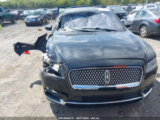 1LN6L9RP9H5627392 Lincoln Continental Reserve