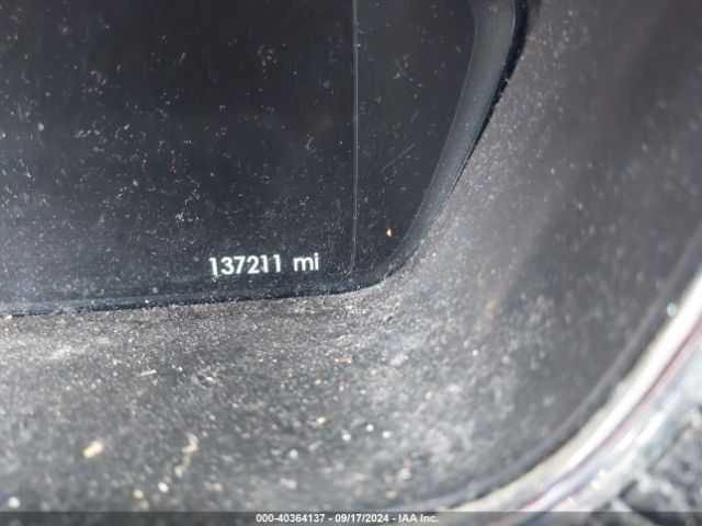 1LN6L9RP9H5627392 Lincoln Continental Reserve