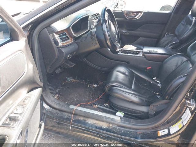1LN6L9RP9H5627392 Lincoln Continental Reserve