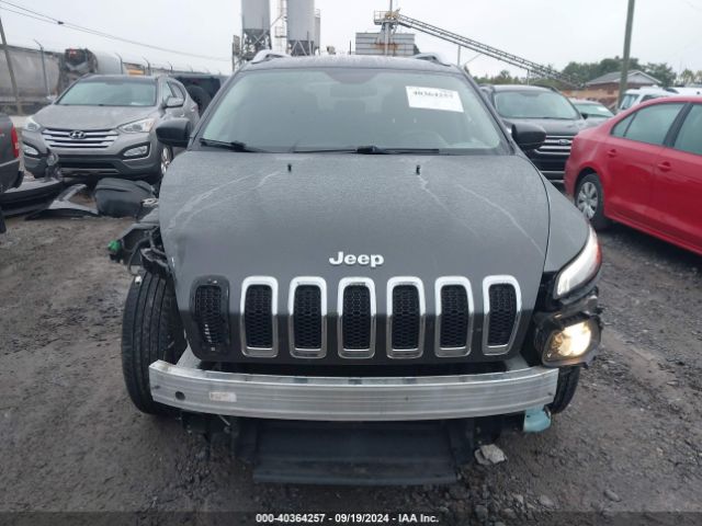 1C4PJLCB7FW782667 Jeep Cherokee Latitude