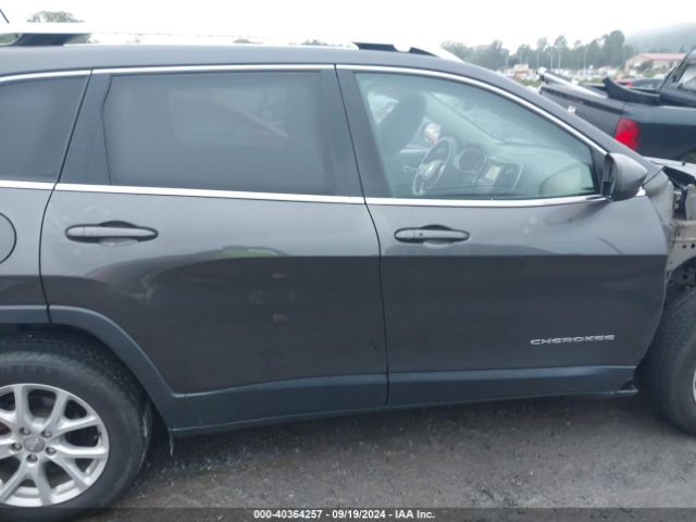 1C4PJLCB7FW782667 Jeep Cherokee Latitude