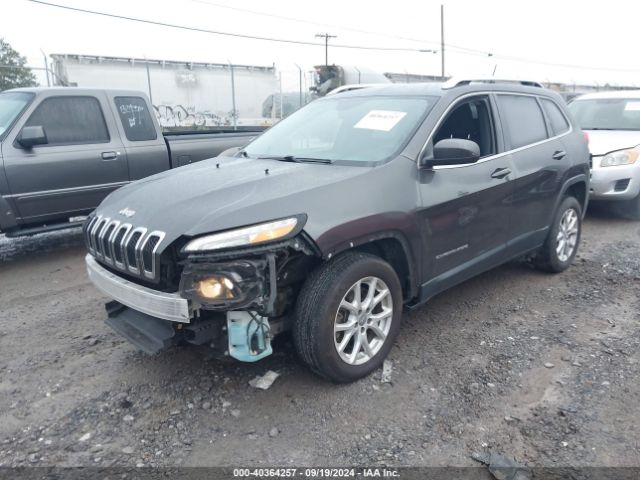 1C4PJLCB7FW782667 Jeep Cherokee Latitude
