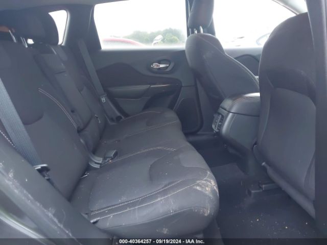 1C4PJLCB7FW782667 Jeep Cherokee Latitude