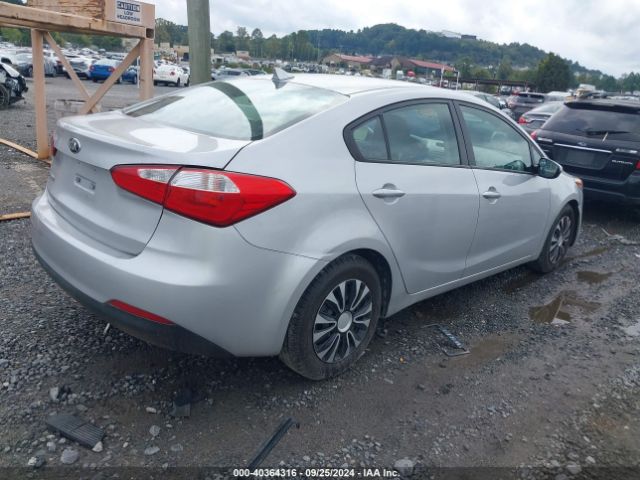 KNAFX4A65F5349521 KIA FORTE LX