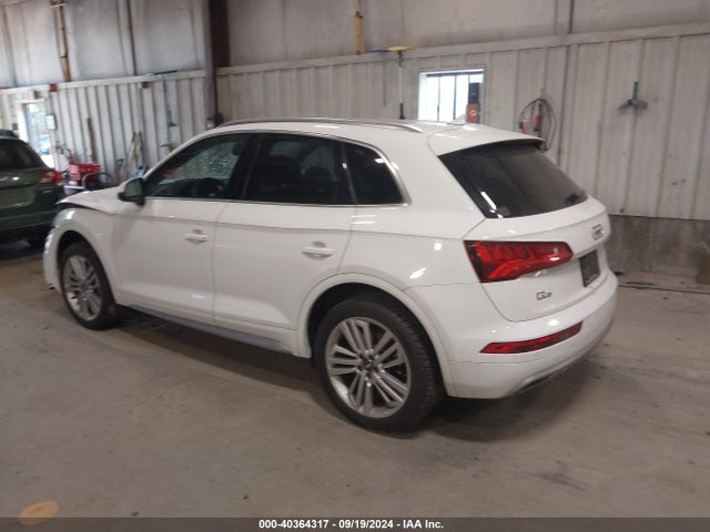 WA1BNAFY9J2048397 Audi Q5 2.0t Premium/2.0t Tech Premium