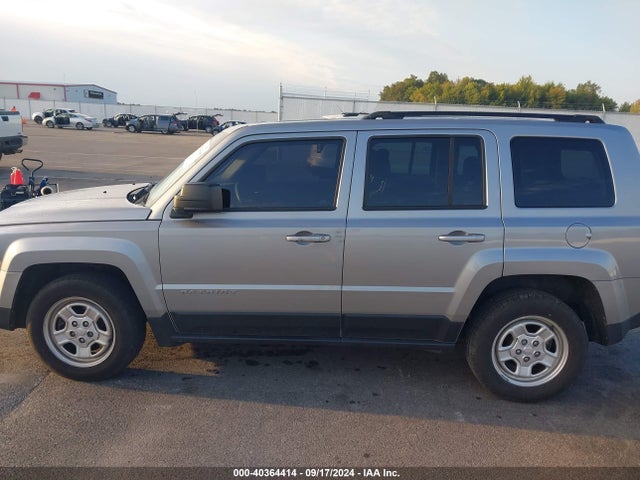 1C4NJRBBXHD144357 Jeep Patriot Sport 4x4