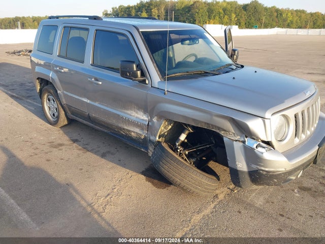 1C4NJRBBXHD144357 Jeep Patriot Sport 4x4