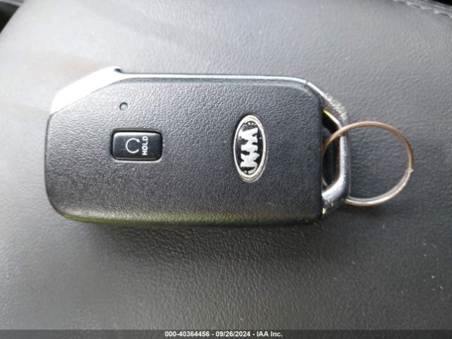 5XXG14J29MG058633 KIA K5 LXS