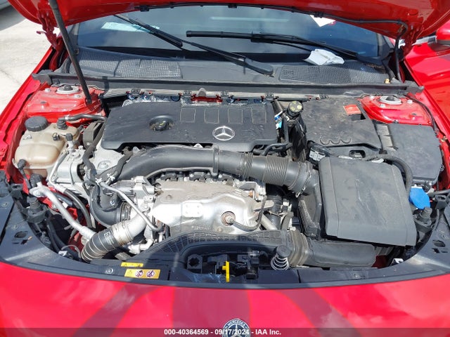 WDD3G4EB4LW041605 Mercedes-Benz A 220