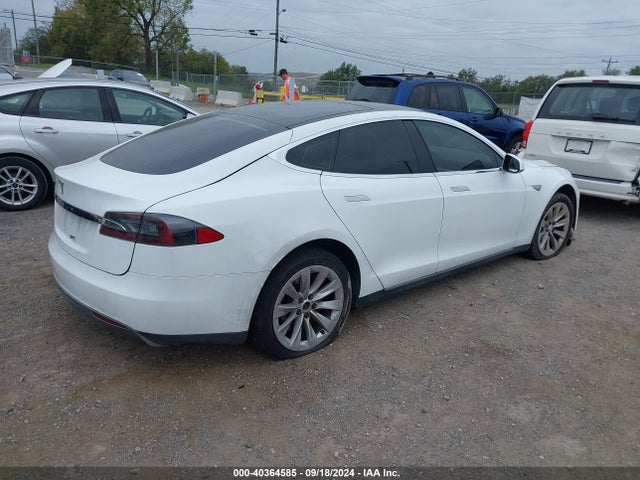 2013 TESLA MODEL S 5YJSA1CG9DFP11241 Photo 3
