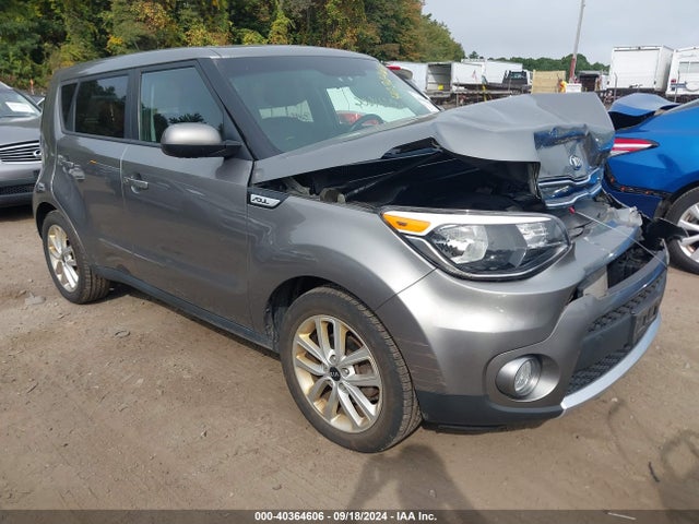 KIA SOUL + 2018 KNDJP3A54J7525387 Image 1