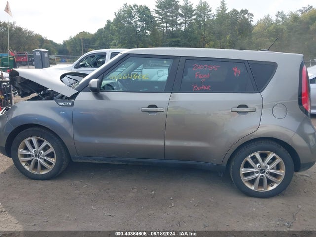 KIA SOUL + 2018 KNDJP3A54J7525387 Image 15