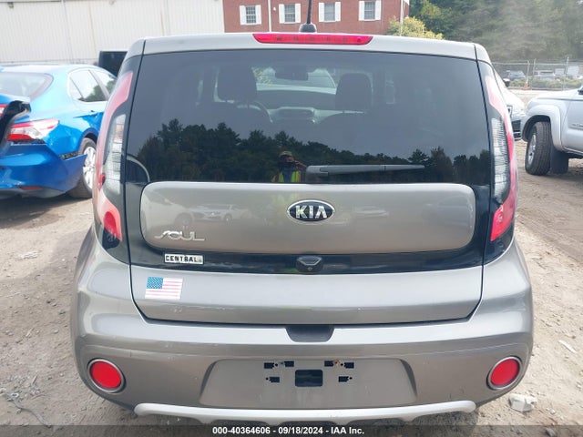 KIA SOUL + 2018 KNDJP3A54J7525387 Image 17