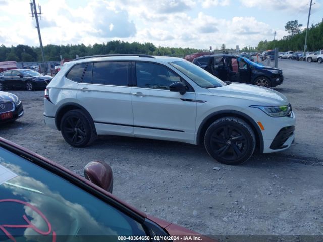 3VVCB7AX8PM103610 Volkswagen Tiguan 2.0t Se R-line Black