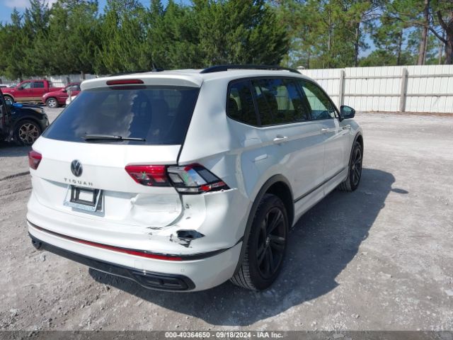 3VVCB7AX8PM103610 Volkswagen Tiguan 2.0t Se R-line Black