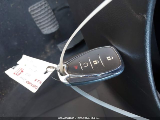 KL7CJPSMXNB566940 Chevrolet Trax Awd Lt