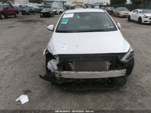 KMHC75LC4NU266581 Hyundai Ioniq Hybrid Se