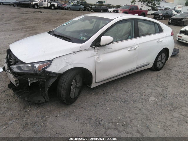KMHC75LC4NU266581 Hyundai Ioniq Hybrid Se