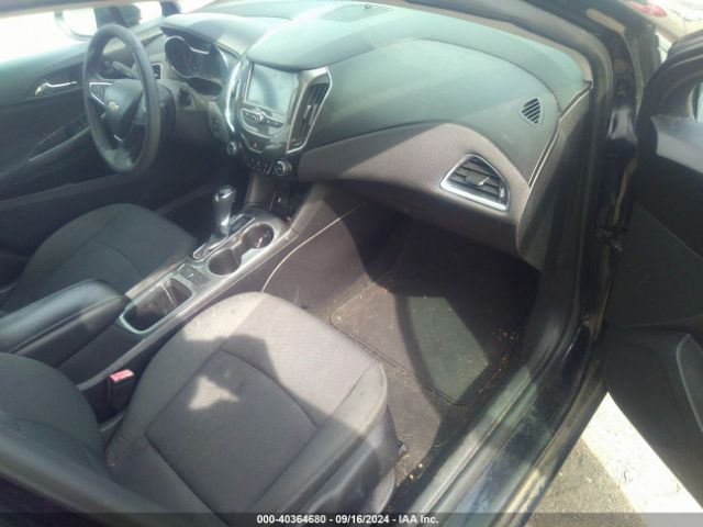 1G1BE5SM5H7208748 Chevrolet Cruze Lt Auto