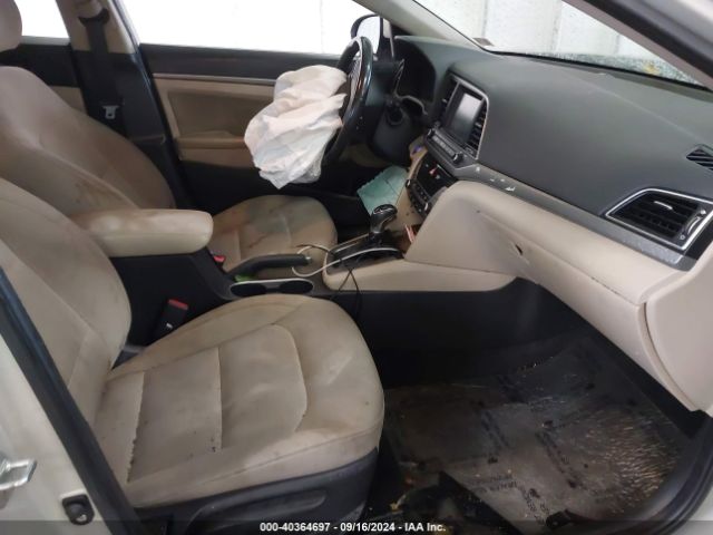 KMHD84LF0HU425588 Hyundai Elantra Value Edition
