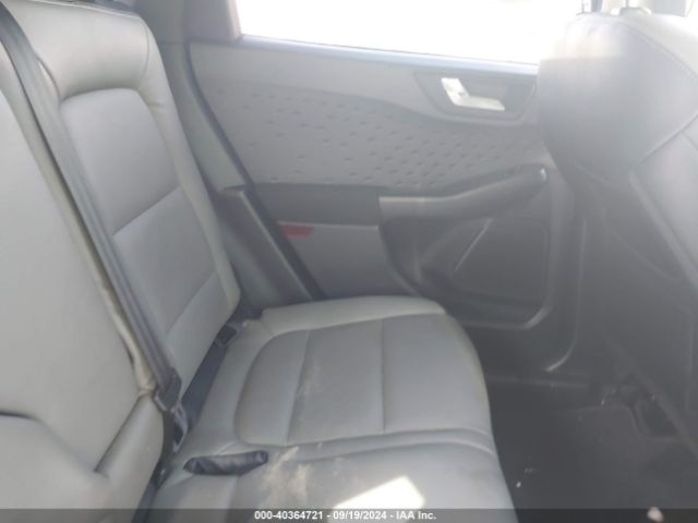 1FMCU9G65LUA29180 Ford ESCAPE SE
