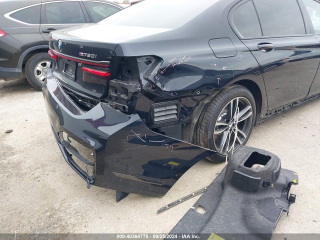 WBA7U2C04LGJ59557 BMW 750i Xdrive