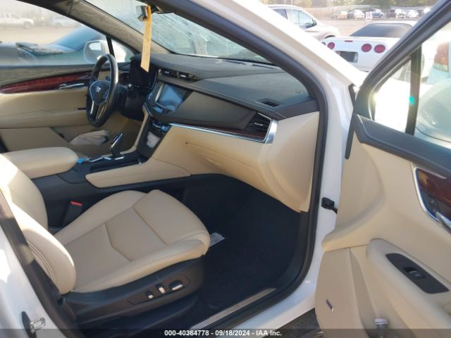 1GYKNDRS5KZ216781 Cadillac XT5 LUXURY