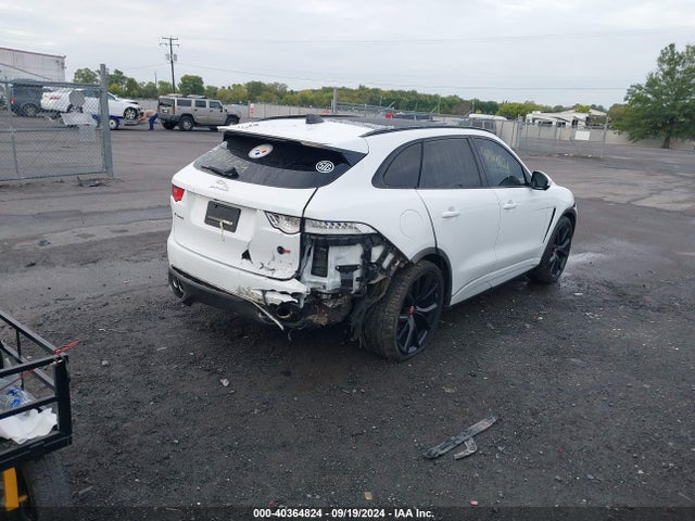 2020 JAGUAR F-PACE SADCZ2EEXLA647852 Photo 3