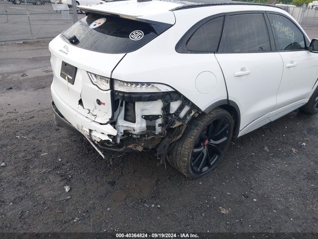 2020 JAGUAR F-PACE SADCZ2EEXLA647852 Photo 5