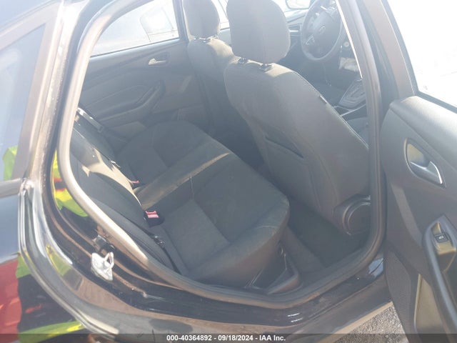 Ford FOCUS SE 2016 1FADP3F21GL255343 Image 8