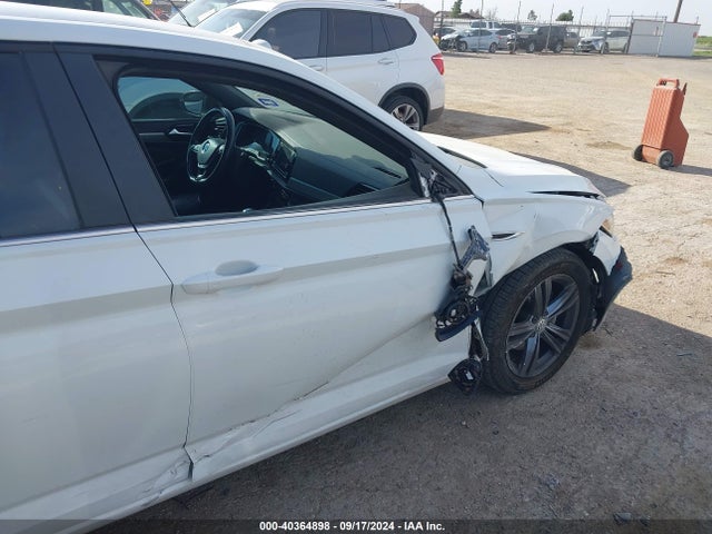 Volkswagen 1.4 tsi 2019 3VWCB7BU2KM272661 Image 22