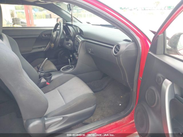 JTKJF5C71E3083221 Scion TC