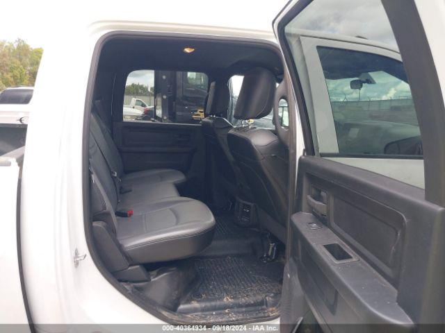 3C6UR5CJ1NG345167 RAM 2500 Tradesman  4x4 6'4 Box