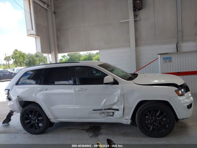 1C4RJEAG9LC203047 Jeep Grand Cherokee Altitude 4x2