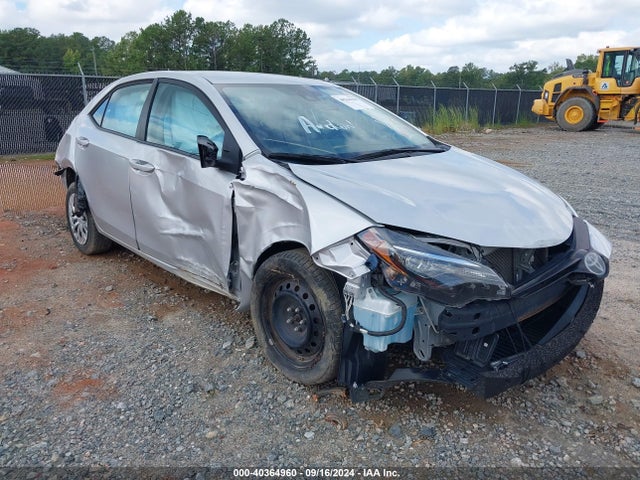 Toyota COROLLA LE 2019 2T1BURHE4KC229355 main image
