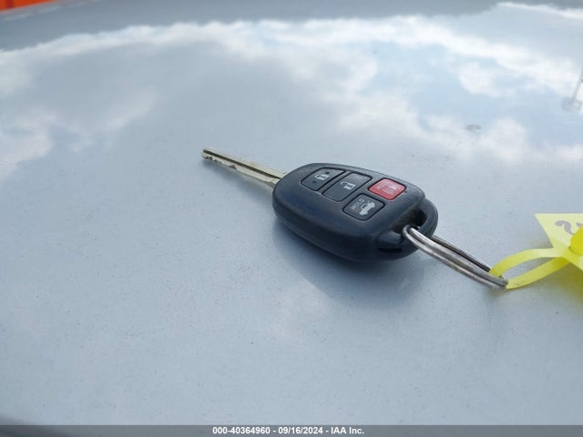 Toyota COROLLA LE 2019 2T1BURHE4KC229355 Image 11