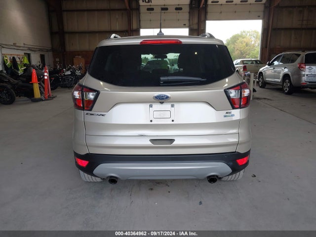 Ford ESCAPE SE 2018 1FMCU9GD5JUC53755 Image 16